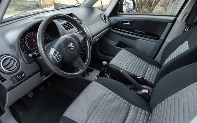 Suzuki SX4 cena 23900 przebieg: 185000, rok produkcji 2009 z Stoczek Łukowski małe 379